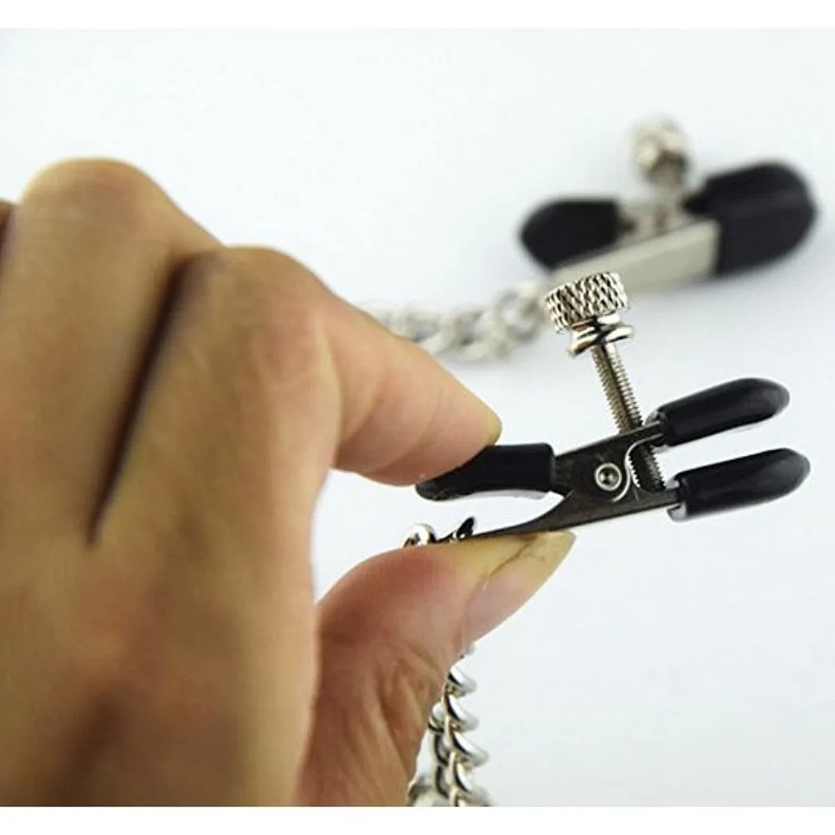 Grampos para Seios ajustável com Corrente - Nipple Clamps